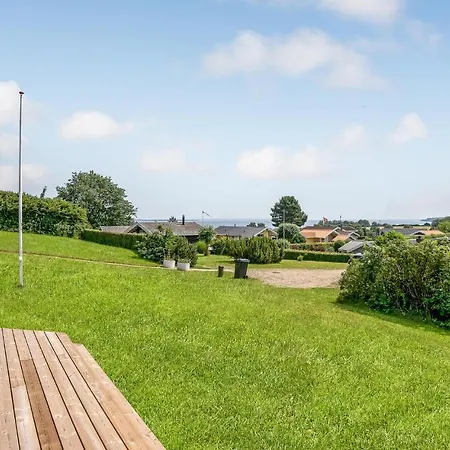 בית נופש Stunning In *